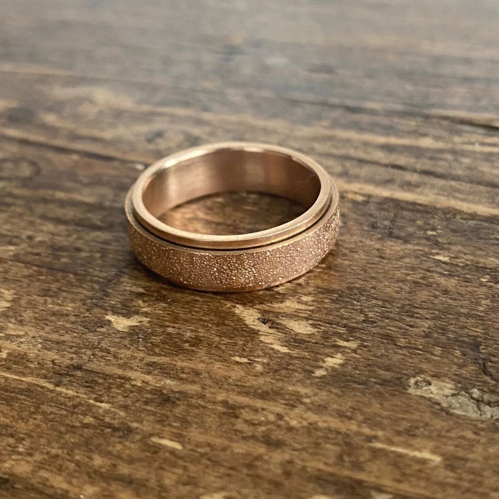 Frosted Anxiety Spinner Ring Spinner Ring Soul Inspired Rose Gold L ½