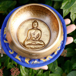 Medicine Buddha Singing Bowl Set - 10cm Singing Bowl Soul Inspired