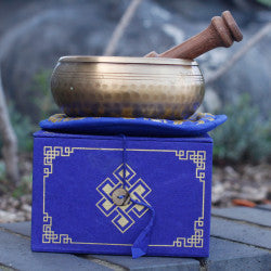 Medicine Buddha Singing Bowl Set - 10cm Singing Bowl Soul Inspired 